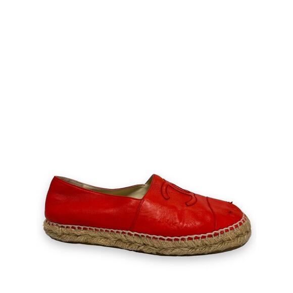 CHANEL Red Lambskin Leather CC Logo Cap Toe Espadrilles Loafers Size 37 US 7 - Picture 1 of 11